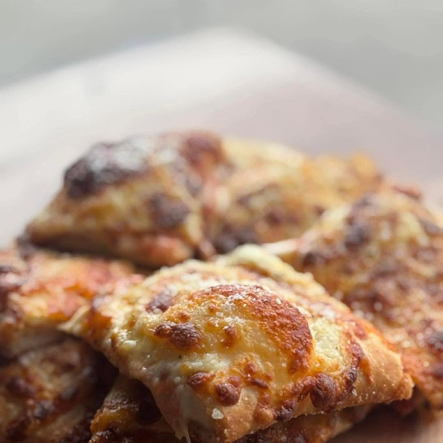 Stuffed Pizza Bites.